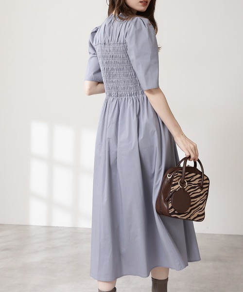 N.(N. Natural Beauty Basic)(エヌエヌナチュラルビューティーベーシック)の「シャーリングトップワンピース(ワンピース・レディース・ブラック/レッド/ブルー・MEDIUM)」の14枚目の写真