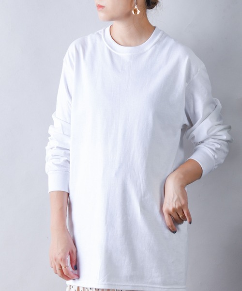 GILDAN(ギルダン)の「【GILDAN/ギルダン】スタンダードロンTee(Tシャツ/カットソー・レディース・ブラック/ネイビー/ホワイト/ナチュラル/アッシュグレー/ライトブルー/マルーン/ケリー/ダークオレンジ/ロイヤルブルー/インディゴブルー/ダークグレー/イエロー系/ゴールド/アーミー・L/S/M/XL)」の1枚目の写真