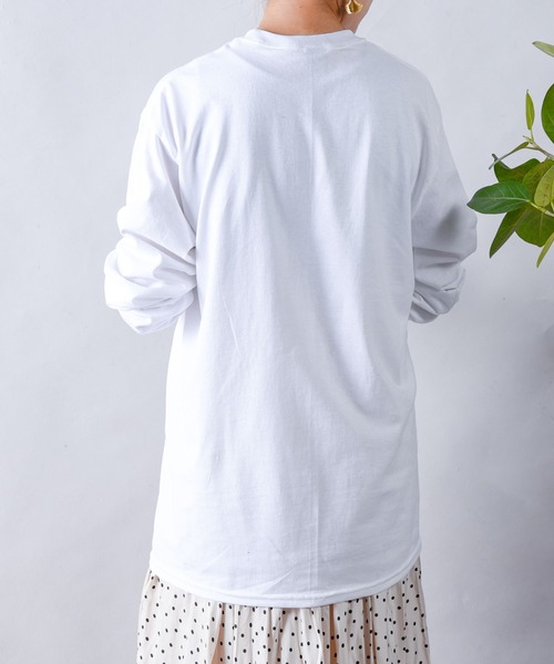 GILDAN(ギルダン)の「【GILDAN/ギルダン】スタンダードロンTee(Tシャツ/カットソー・レディース・ブラック/ネイビー/ホワイト/ナチュラル/アッシュグレー/ライトブルー/マルーン/ケリー/ダークオレンジ/ロイヤルブルー/インディゴブルー/ダークグレー/イエロー系/ゴールド/アーミー・L/S/M/XL)」の22枚目の写真