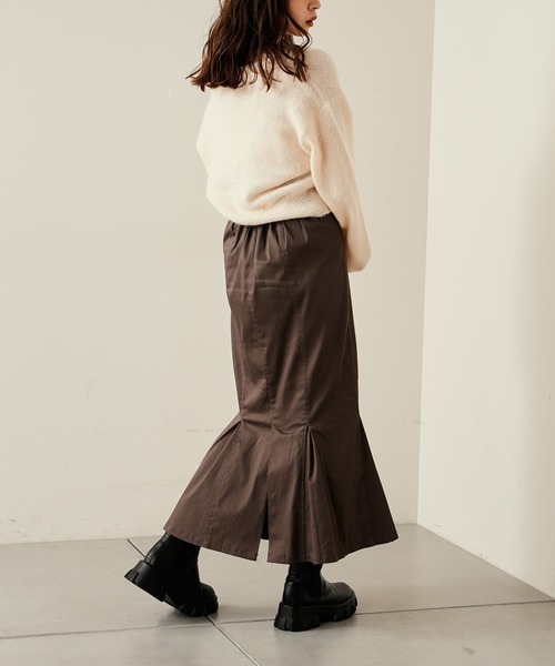 Chico(チコ)の「ショート丈モヘヤニットカーディガン(カーディガン/ボレロ・レディース・アイボリー/オレンジ/ベージュ/チャコールグレー/グレー・FREE)」の17枚目の写真