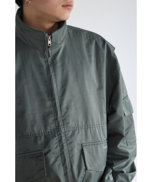 CREARE -LINO-（クレアーレリノ）の「オーバーサイズ BIGポケット MA-1 <ユニセックス>（MA-1・メンズ・ブラック/ライトベージュ/カーキ・M/L）」の13枚目の写真