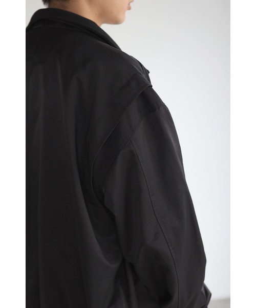 CREARE -LINO-（クレアーレリノ）の「オーバーサイズ BIGポケット MA-1 <ユニセックス>（MA-1・メンズ・ブラック/ライトベージュ/カーキ・M/L）」の20枚目の写真