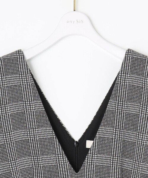 ANY SIS（エニィスィス）の「【美人百花1月号掲載】ウーリッシュフレア ジャンパースカート（ワンピース・レディース・ブラック系3/グレー系・1/3/2）」の7枚目の写真