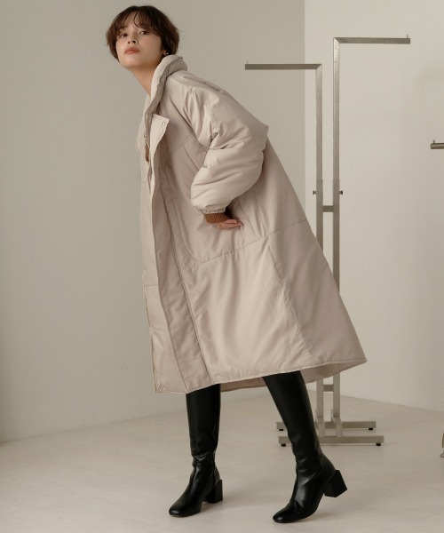 Bab(バブ)の「【WEB限定】ビッグシルエットビッグポケット中綿コート(その他アウター・レディース・グレー系その他/ベージュ/ブラック・38)」の3枚目の写真