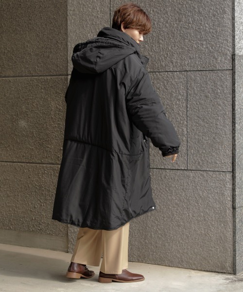 Bab(バブ)の「【WEB限定】ビッグシルエットビッグポケット中綿コート(その他アウター・レディース・グレー系その他/ベージュ/ブラック・38)」の4枚目の写真