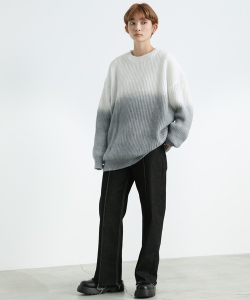 select MOCA(セレクトモカ)の「2021 AW クルーネックグラデーションデザインニット(ニット/セーター・レディース・グリーン/ダークグレー・FREE)」の9枚目の写真