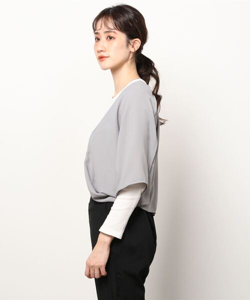 EMPORIO ARMANI（エンポリオアルマーニ）の「【エンポリオ アルマーニ】EMPORIO ARMANI ワンカラー ボレロ（ストール/ショール・レディース・グレー・FREE）」の2枚目の写真