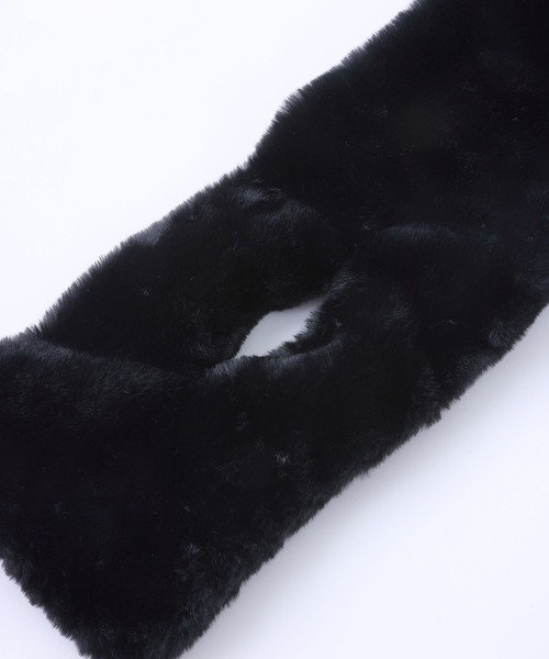X-girl(エックスガール)の「ECO FUR SCARF(マフラー・レディース・ブラック/ベージュ・ONE SIZE)」の8枚目の写真