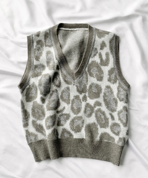 me+em select（ミームセレクト）の「レオパードジャガードニットベスト（ベスト・レディース・モカ/グレー/ブラック・FREE）」の8枚目の写真