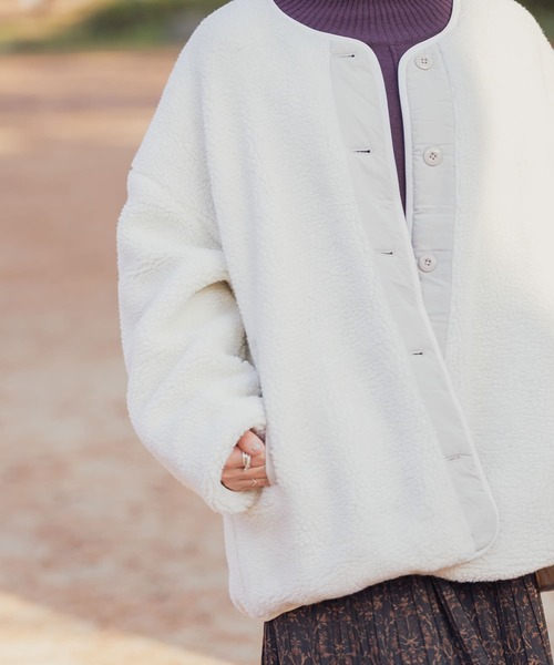 ITEMS URBANRESEARCH(アイテムズ アーバンリサーチ)の「リバーシブルボアジャケット(その他アウター・レディース・ブラック/ライトカーキ/オフホワイト・FREE)」の17枚目の写真