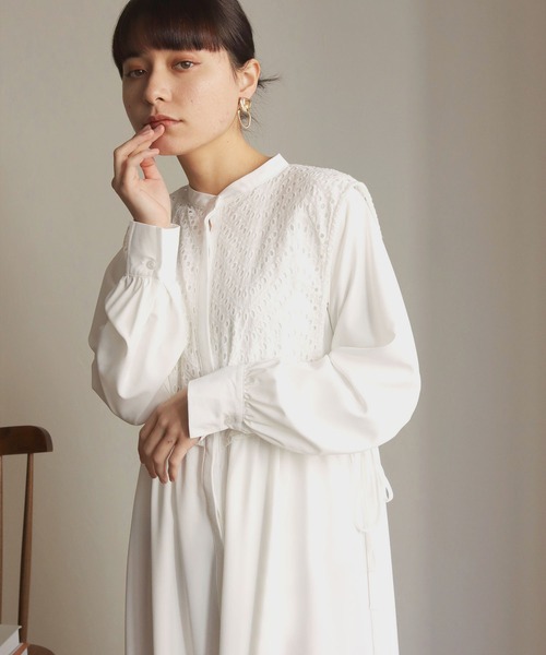 HER CLOSET（ハークローゼット）の「【shemoshelly】ケープレイヤードシャツワンピース（シャツワンピース・レディース・ホワイト/ブラック/モカ/グレイッシュベージュ・M）」の12枚目の写真