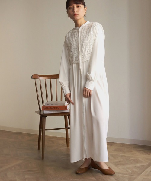 HER CLOSET（ハークローゼット）の「【shemoshelly】ケープレイヤードシャツワンピース（シャツワンピース・レディース・ホワイト/ブラック/モカ/グレイッシュベージュ・M）」の13枚目の写真