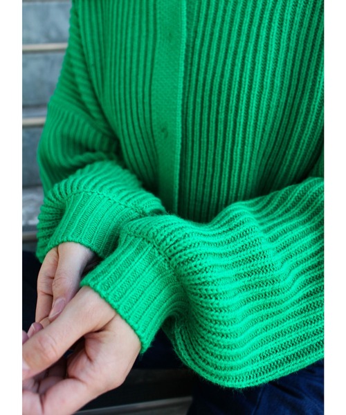 MLI'A(エムリア)の「ビッグカラースナップボタンニットカーディガン(カーディガン/ボレロ・レディース・ピンク/グリーン/サックスブルー/オレンジ/ナチュラル・M)」の18枚目の写真