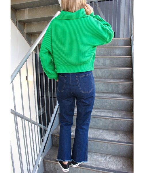 MLI'A(エムリア)の「ビッグカラースナップボタンニットカーディガン(カーディガン/ボレロ・レディース・ピンク/グリーン/サックスブルー/オレンジ/ナチュラル・M)」の7枚目の写真