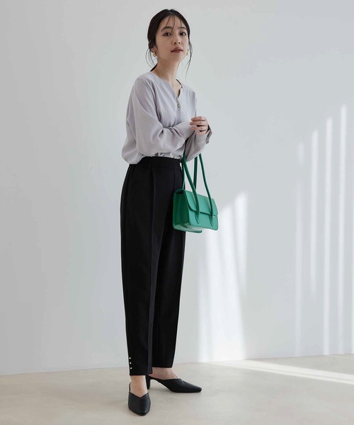 【WEB限定】キラッと釦ブラウス&テーパードパンツセット【sustainable】