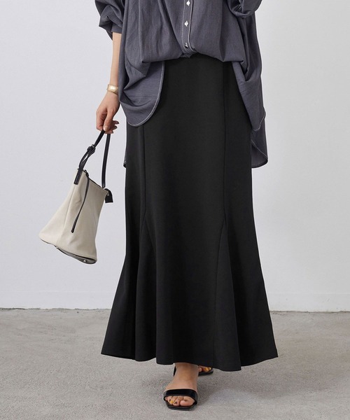 NICOLE white（ニコルホワイト）の「カットジョーゼット マーメードスカート ロング丈（スカート・レディース・ブラック/ピンク/ブルー/グリーン・FREE）」の2枚目の写真