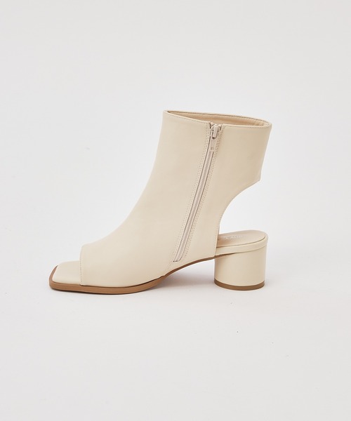 one after another NICE CLAUP(ワンアフターアナザーナイスクラップ)の「ブーツサンダル(ブーツ・レディース・アイボリー/ブラック・S/M/L)」の8枚目の写真