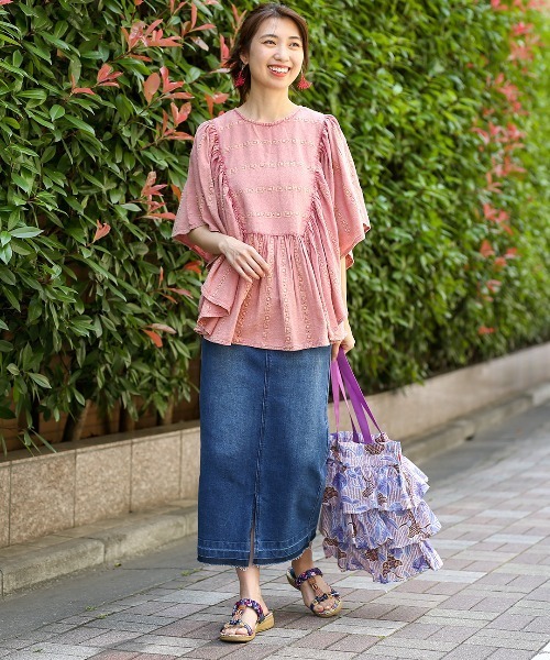 チチカカ（チチカカ）の「コットンレース ストライププルオーバー（シャツ/ブラウス・レディース・パープル/ブラウン/イエロー・FREE）」の7枚目の写真