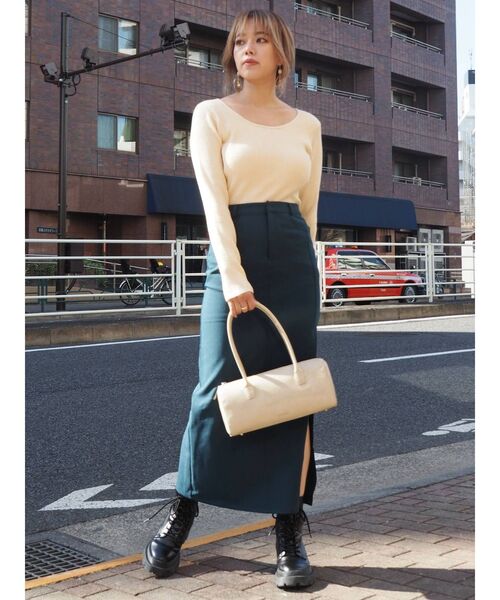 EVRIS（エヴリス）の「ディープスリットロングスカート（スカート・レディース・ブラック/アイボリー/グリーン・MEDIUM/SMALL）」の22枚目の写真