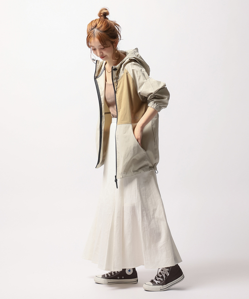 B.C STOCK(ベーセーストック)の「SWG ROLL ムービングマウンテンパーカー(ブルゾン・メンズ・ブラック/ベージュ/カーキ・SMALL/MEDIUM/LARGE)」の5枚目の写真