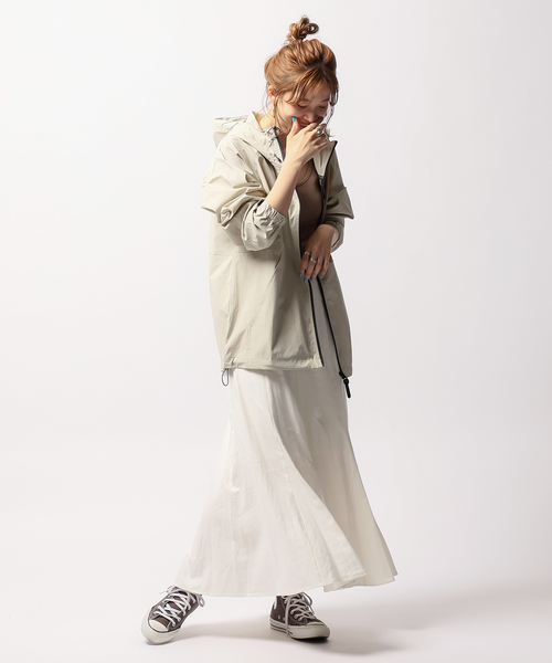B.C STOCK(ベーセーストック)の「SWG ROLL ムービングマウンテンパーカー(ブルゾン・メンズ・ブラック/ベージュ/カーキ・SMALL/MEDIUM/LARGE)」の9枚目の写真