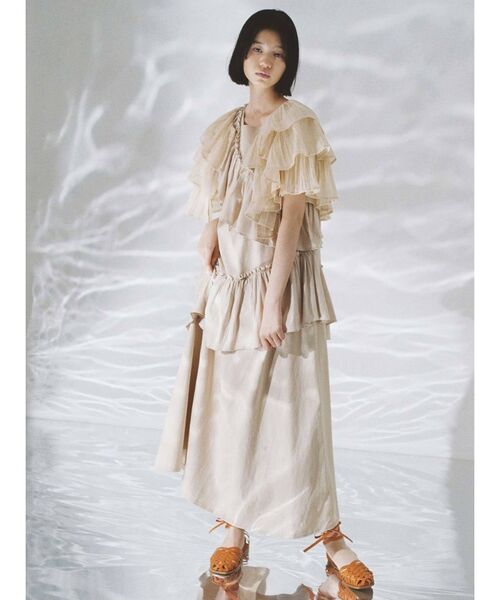 merry jenny（メリージェニー）の「ruffleガーゼティアードガウン（Tシャツ/カットソー・レディース・オフホワイト/チャコールグレー/クリーム・FREE）」の12枚目の写真