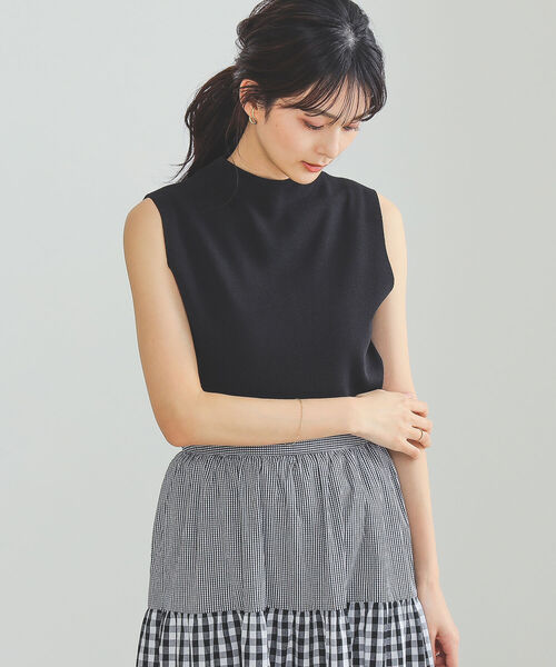 BEAMS HEART(ビームスハート)の「BEAMS HEART / ノースリーブ ハイネック プルオーバー(Tシャツ/カットソー・レディース・ブラウン系その他2/グリーン系その他4/ブラウン系その他3/ブラック・FREE)」の6枚目の写真