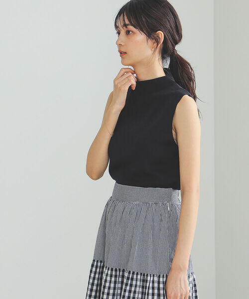 BEAMS HEART(ビームスハート)の「BEAMS HEART / ノースリーブ ハイネック プルオーバー(Tシャツ/カットソー・レディース・ブラウン系その他2/グリーン系その他4/ブラウン系その他3/ブラック・FREE)」の7枚目の写真