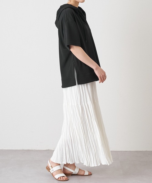 BEARDSLEY(ビアズリー)の「ドライタッチフードプルオーバー(パーカー・レディース・ブラック/ライトグレー・FREE)」の6枚目の写真