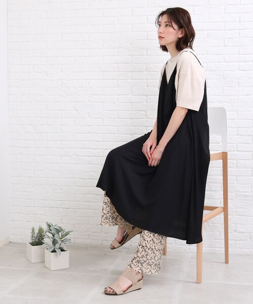 SHOO・LA・RUE(シューラルー)の「◆【着回し力抜群】キャミワンピース(ワンピース・レディース・ブルー/ホワイト系その他6/チャコールグレー/ブラック・02/03)」の18枚目の写真