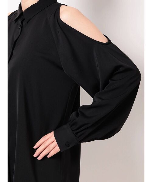GYDA（ジェイダ）の「ショルダーOPEN DRAPE ブラウス（シャツ/ブラウス・レディース・ブラック/オフホワイト・FREE）」の21枚目の写真