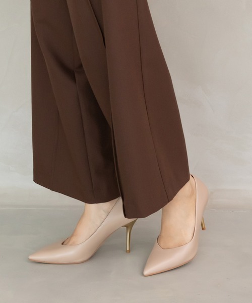 RANDA（ランダ）の「Vカットピンヒールパンプス（パンプス・レディース・ブラック/ベージュ/ブラウン・23/24/25/25.5/22.5/24.5/23.5/22）」の3枚目の写真