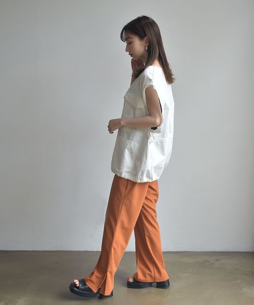 RETRO GIRL(レトロガール)の「ノーカラーミリタリーベスト(その他アウター・レディース・ブラック/オフホワイト/グリーン・FREE)」の21枚目の写真