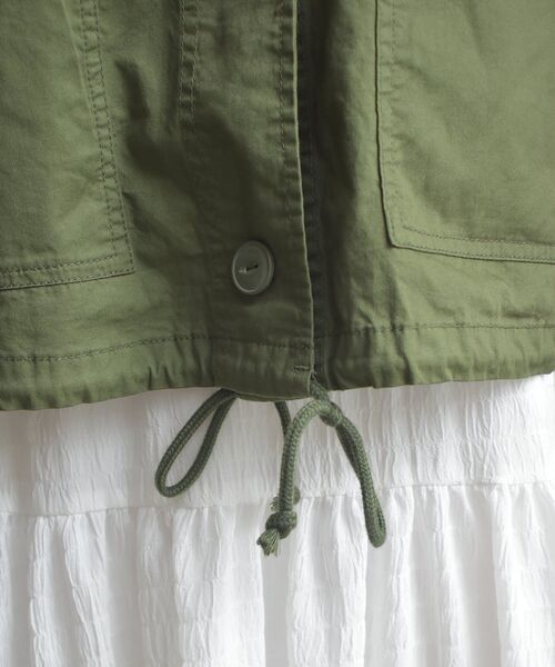 RETRO GIRL(レトロガール)の「ノーカラーミリタリーベスト(その他アウター・レディース・ブラック/オフホワイト/グリーン・FREE)」の7枚目の写真