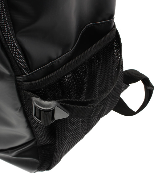 VENCEEXCHANGE（ヴァンスエクスチェンジ）の「YAKPAKヤックパックターポリンスクエアリュック（バックパック/リュック・メンズ・ブラック/ホワイト・FREE）」の8枚目の写真