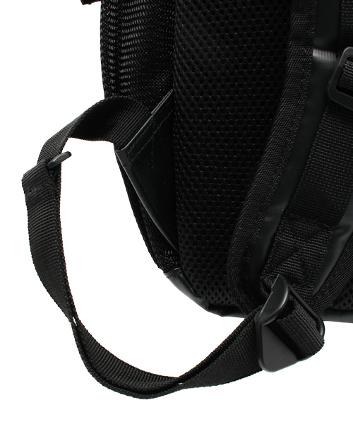 VENCEEXCHANGE（ヴァンスエクスチェンジ）の「YAKPAKヤックパックターポリンスクエアリュック（バックパック/リュック・メンズ・ブラック/ホワイト・FREE）」の9枚目の写真