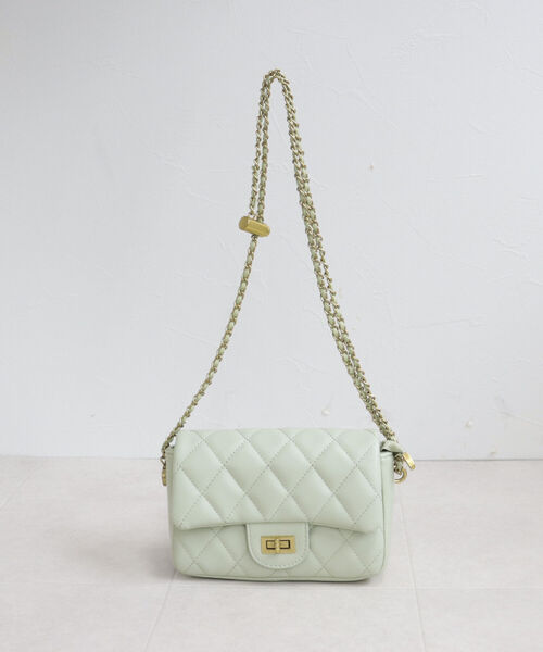 onulsoha（オヌルソハ）の「キルトフラップチェーンポシェット（ショルダーバッグ・レディース・ミント/ブラック/アイボリー・FREE）」の6枚目の写真