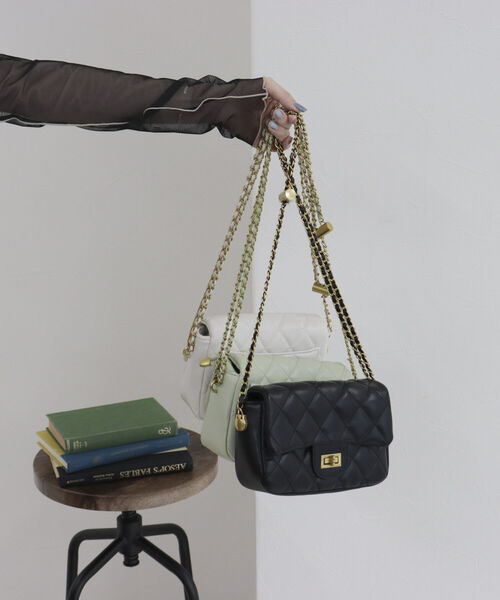 onulsoha（オヌルソハ）の「キルトフラップチェーンポシェット（ショルダーバッグ・レディース・ミント/ブラック/アイボリー・FREE）」の13枚目の写真