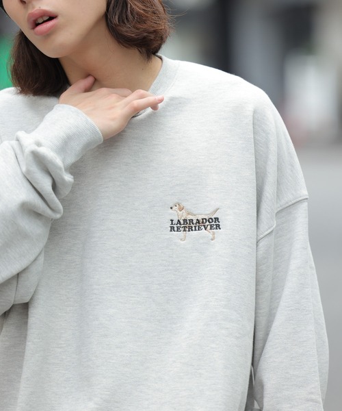 WEGO(ウィゴー)の「∴WEGO/別注 ラブラドールレトリバー 刺繍BIGプルオーバー(スウェット・メンズ・杢グレー/ホワイト/ダークグリーン・MEDIUM/LARGE)」の11枚目の写真