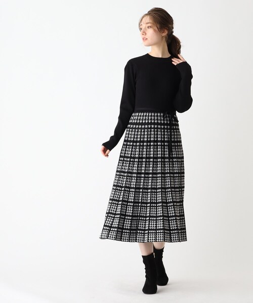 index（インデックス）の「◆千鳥チェックジャカード プリーツニットワンピース【WEB限定サイズ】（ワンピース・レディース・ブルー系4/ブラウン系その他6/ブラック系4・38/40/42/36）」の20枚目の写真