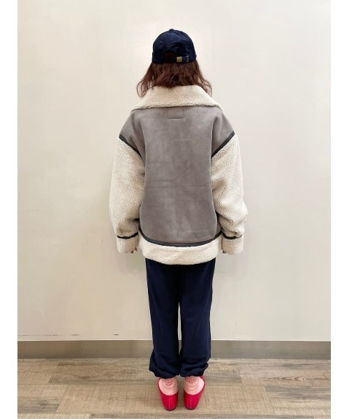 HONEYSUCKLE ROSE（ハニーサックルローズ）の「【HONEYSUCKLE ROSE】B-3ブルゾン（ブルゾン・レディース・グレー/ライトベージュ・M/L）」の9枚目の写真