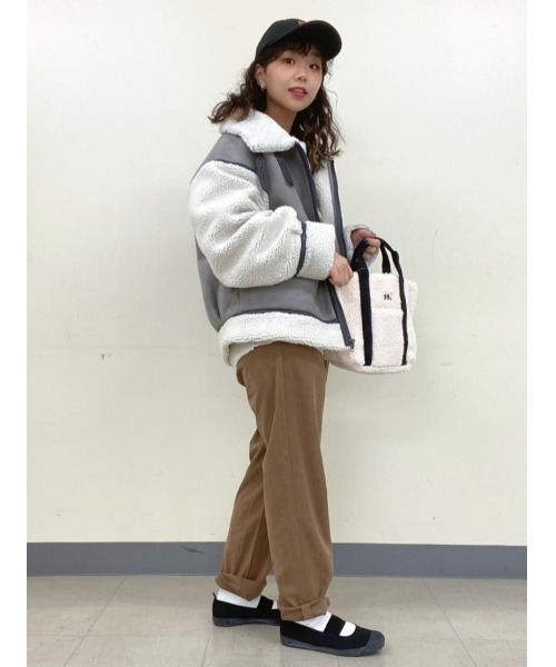 HONEYSUCKLE ROSE（ハニーサックルローズ）の「【HONEYSUCKLE ROSE】B-3ブルゾン（ブルゾン・レディース・グレー/ライトベージュ・M/L）」の13枚目の写真