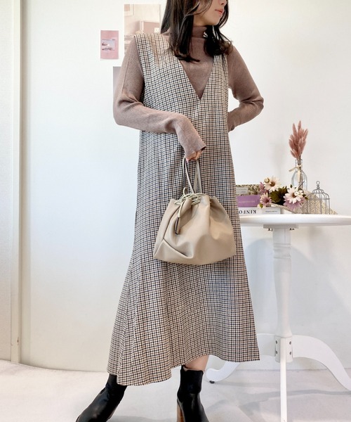 CECIL McBEE(セシルマクビー)の「ガンクラブチェック両Vネックマーメイドワンピース(ワンピース・レディース・ブラック/ブラウン・FREE)」の10枚目の写真