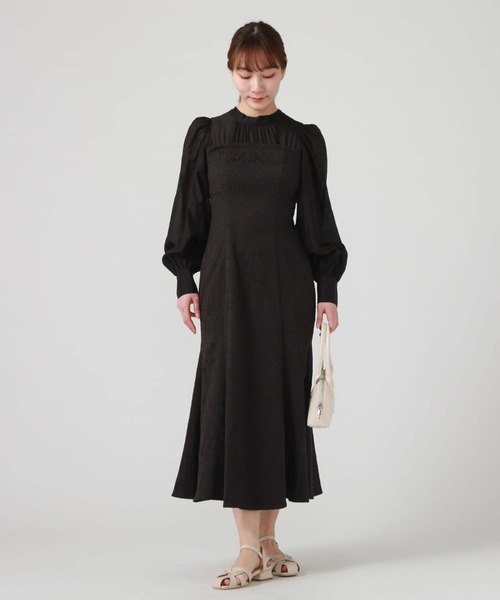 archives（アルシーヴ）の「ドッキングマーメイドワンピース（ワンピース・レディース・ベージュ/アイボリー/ブラック・MEDIUM）」の16枚目の写真