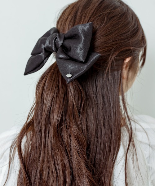 OLIVE des OLIVE（オリーブデオリーブ）の「Aimerianejoieリボンバレッタ　1031180020（バレッタ/ヘアクリップ・レディース・サックスブルー/アイボリー/ブラック/ピンク/グリーン・FREE）」の3枚目の写真