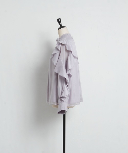 tocco closet（トッコ　クローゼット）の「プチフリルネックラッフルシアースリーブブラウス（シャツ/ブラウス・レディース・ホワイト/グレー系その他/ネイビー・M）」の5枚目の写真