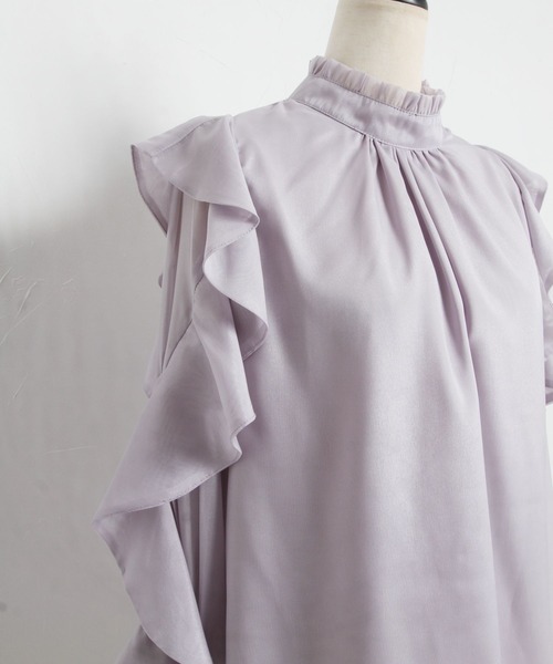 tocco closet（トッコ　クローゼット）の「プチフリルネックラッフルシアースリーブブラウス（シャツ/ブラウス・レディース・ホワイト/グレー系その他/ネイビー・M）」の21枚目の写真