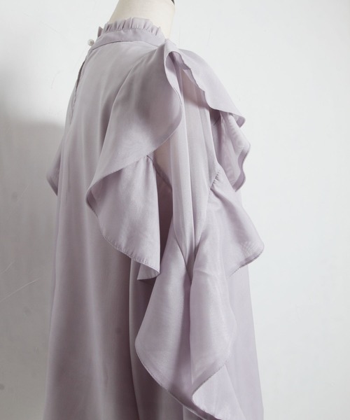 tocco closet（トッコ　クローゼット）の「プチフリルネックラッフルシアースリーブブラウス（シャツ/ブラウス・レディース・ホワイト/グレー系その他/ネイビー・M）」の18枚目の写真