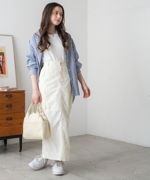 WEGO（ウィゴー）の「WEGO/ナイロンドロストカーゴロングスカート（スカート・レディース・カーキ/ブラック/オフホワイト・FREE）」の16枚目の写真