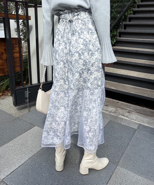 one after another NICE CLAUP(ワンアフターアナザーナイスクラップ)の「儚げにフェミニンさをアップ。フラワーマーメイドスカート(スカート・レディース・アイボリー/ホワイト系その他/ラベンダー/ブルー系その他・FREE)」の20枚目の写真